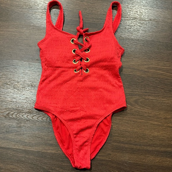 Swimsuit - Picture 1 of 6